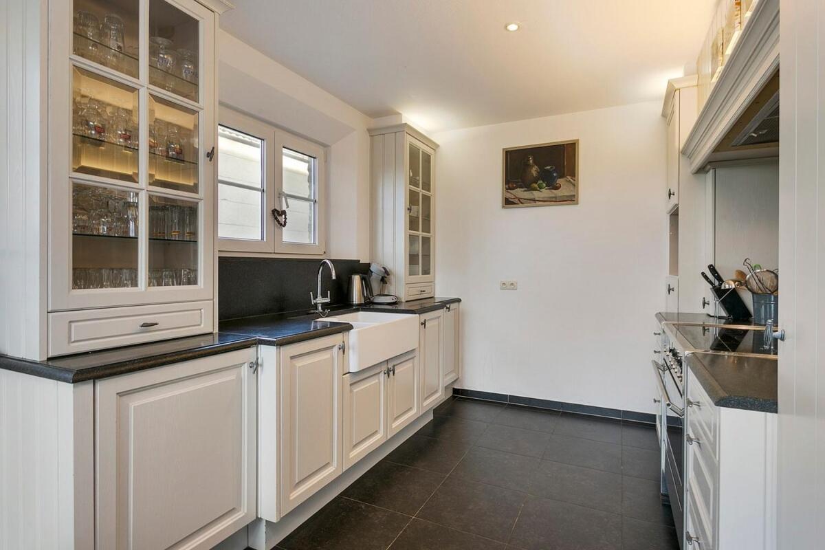 Villa 'T Korenhof - Landelijk Gelegen Villa Op 4 Km Van Het Strand Koksijde Luaran gambar