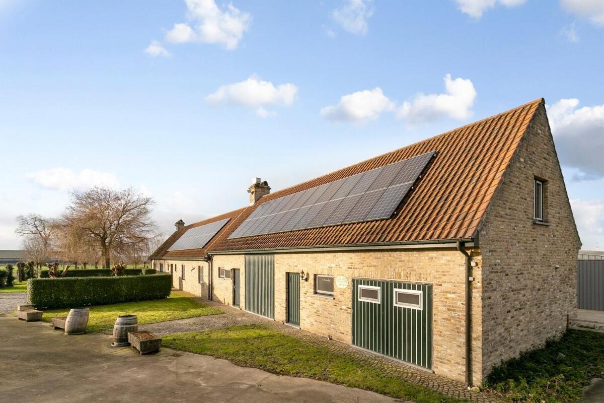 Villa 'T Korenhof - Landelijk Gelegen Villa Op 4 Km Van Het Strand Koksijde Luaran gambar