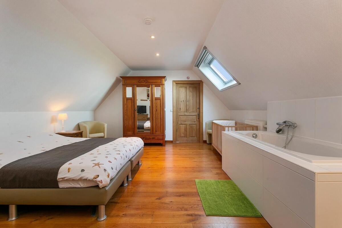 Villa 'T Korenhof - Landelijk Gelegen Villa Op 4 Km Van Het Strand Koksijde Luaran gambar
